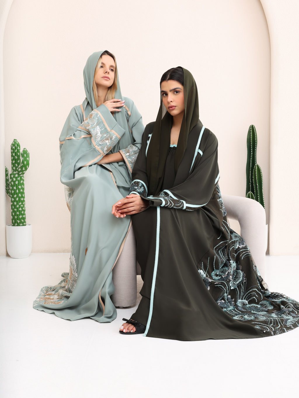 The Afaq Abaya